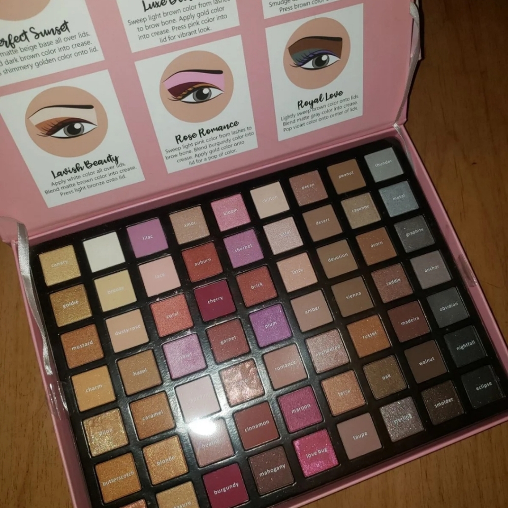 Beauty Treats Beauty Vault palette